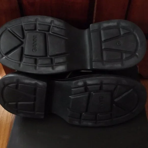 Ganni Everyday Butterfly Mary Jane Black Patent 9 US 39 EU - Picture 10 of 10